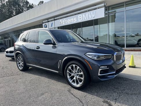 Used 2019 BMW X5 xDrive40i w/ Premium Package 2 image 1