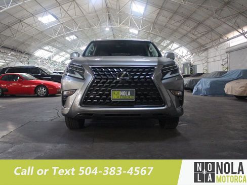 Used 2023 Lexus GX 460 Premium image 4