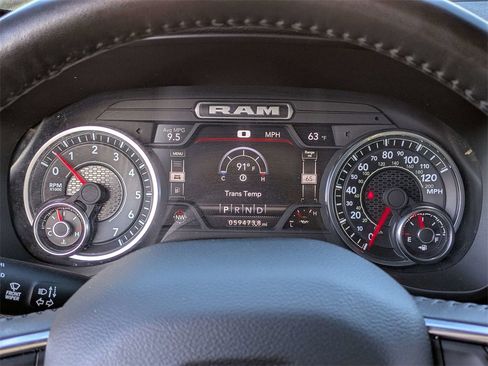 Used 2024 RAM 1500 Laramie image 27