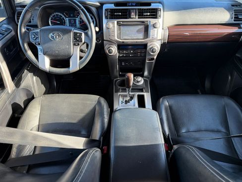 Used 2014 Toyota 4Runner Limited image 18