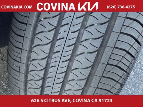 Used 2025 Honda Civic Sport image 30