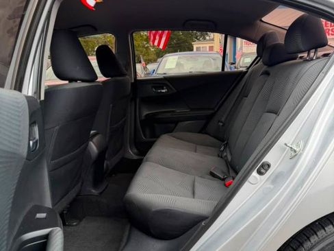 Used 2015 Honda Accord LX image 28