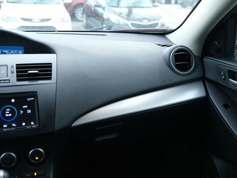 Used 2012 MAZDA MAZDA3 s Touring image 24