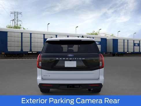New 2026 Ford Expedition Active AWD/4WD image 6
