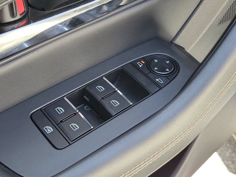 Used 2024 MAZDA CX-90 Plug-In Hybrid w/ Preferred AWD/4WD image 28