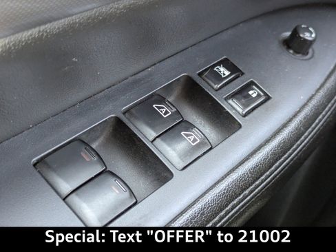 Used 2014 Nissan Armada SV w/ SV Driver Package image 24