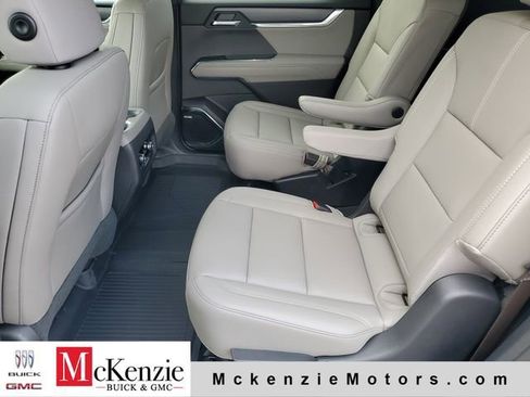 New 2026 GMC Acadia Elevation w/ Black Edition FWD image 21