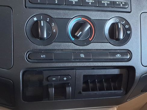 Used 2008 Ford F250 XL image 18