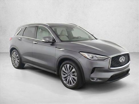 Used 2023 INFINITI QX50 Luxe FWD image 3