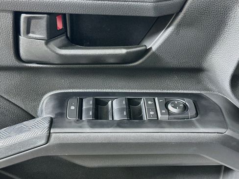Used 2026 Toyota Tacoma SR5 RWD image 15