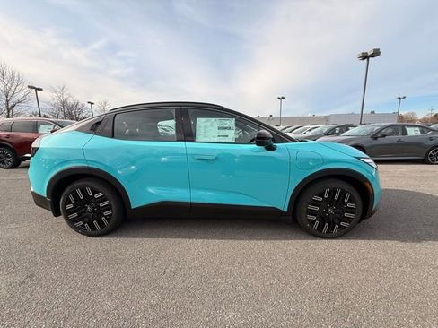 New 2026 Nissan Leaf Platinum+ w/ Cargo Package (Platinum+) image 4