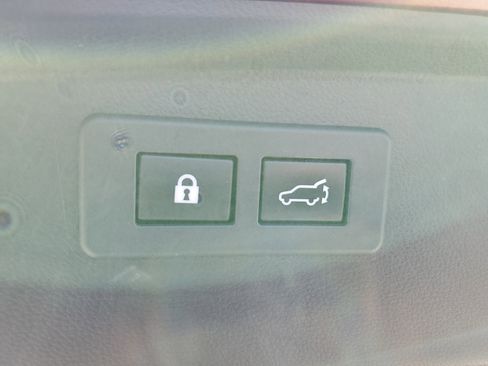 Used 2020 Subaru Outback Limited AWD/4WD image 10