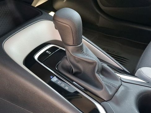 Used 2024 Toyota Corolla LE FWD image 18