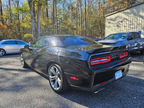 Used 2020 Dodge Challenger R/T image 5