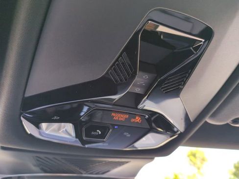 Used 2025 BMW M235i xDrive w/ Premium Package AWD/4WD image 23