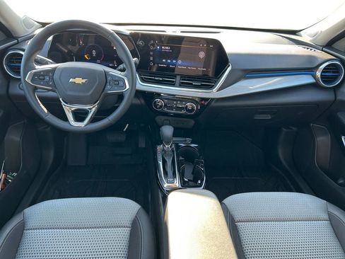 New 2026 Chevrolet Trax LT w/ Driver Confidence Package FWD image 12