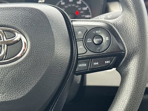 Used 2023 Toyota Corolla LE image 20