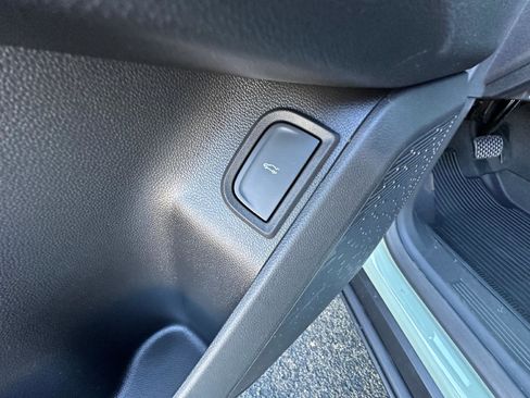 New 2026 Chevrolet Equinox ACTIV w/ Convenience Package III image 19