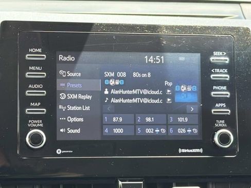 Used 2022 Toyota Camry LE FWD image 19