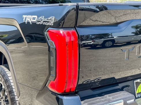 Used 2026 Toyota Tundra SR5 w/ TRD Off-Road Package AWD/4WD image 9
