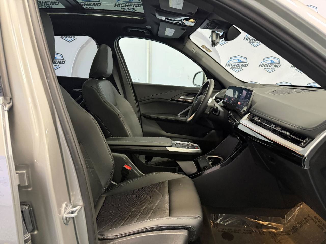 Used 2026 BMW X1 xDrive28i w/ Technology Package AWD/4WD image 25