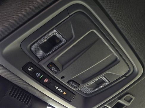 Used 2024 Chevrolet Silverado 1500 LT Trail Boss w/ Protection Package image 33