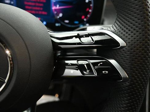 Certified 2026 Mercedes-Benz GLC 300 4MATIC image 15