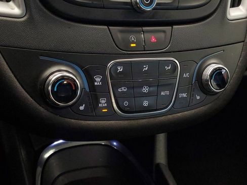 Used 2023 Chevrolet Malibu LT w/ Driver Confidence Package FWD image 23