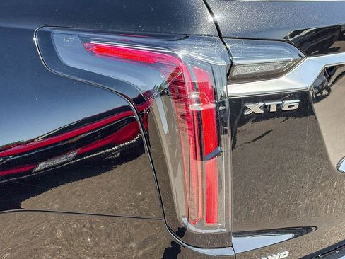 Certified 2023 Cadillac XT6 Sport image 8