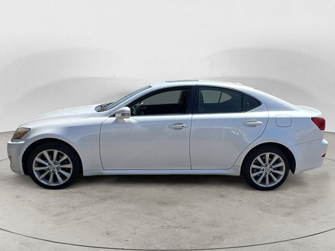Used 2009 Lexus IS 250 AWD image 2