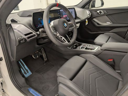 New 2026 BMW M235i xDrive w/ Technology Package image 4