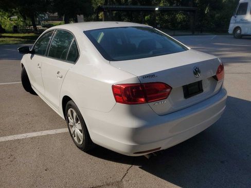 Used 2012 Volkswagen Jetta SE image 4