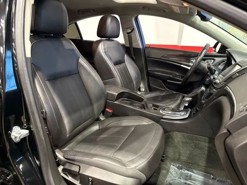 Used 2016 Buick Regal AWD image 16