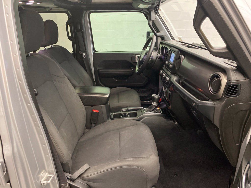 Used 2019 Jeep Wrangler Unlimited Sport S AWD/4WD image 22