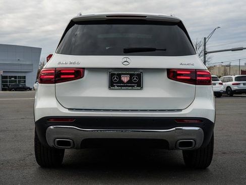 Certified 2024 Mercedes-Benz GLB 250 4MATIC w/ Winter Heating Package image 6