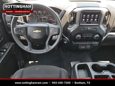 Used 2024 Chevrolet Silverado 1500 Custom RWD image 10