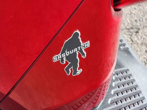 New 2025 Ford Bronco Heritage Edition image 17