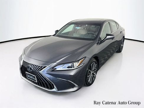 Certified 2023 Lexus ES 350 w/ Premium Package FWD image 3