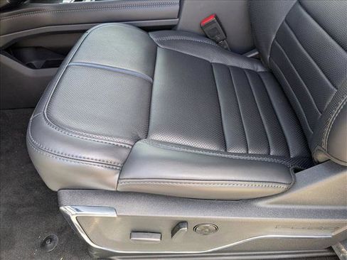 New 2025 Ford F250 Platinum w/ Tremor Off-Road Package image 4