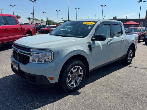 Certified 2024 Ford Maverick Lariat w/ FX4 Off-Road Package AWD/4WD image 2