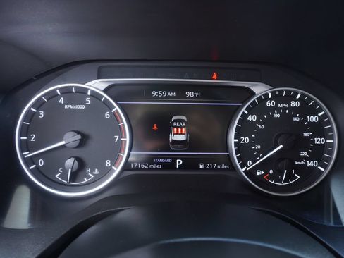 Certified 2024 Nissan Rogue SV FWD image 20
