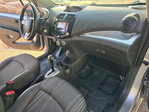 Used 2015 Chevrolet Spark LT image 19