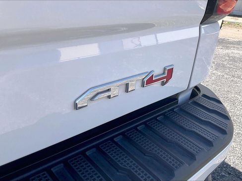 Used 2021 GMC Sierra 1500 AT4 AWD/4WD image 8