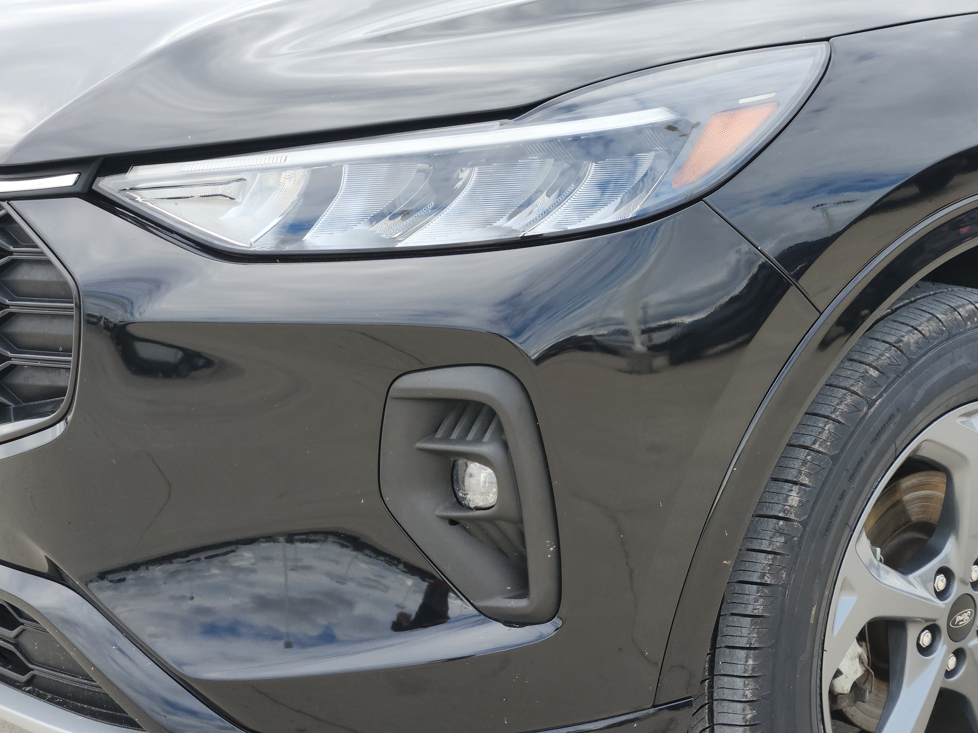Used 2023 Ford Escape ST-Line Select w/ Tech Pack #2 AWD/4WD image 8