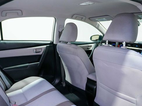 Used 2018 Toyota Corolla LE FWD image 21