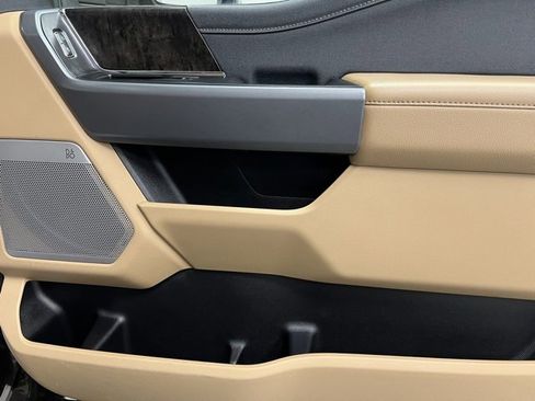 Used 2025 Ford F350 Lariat w/ Lariat Ultimate Package image 60