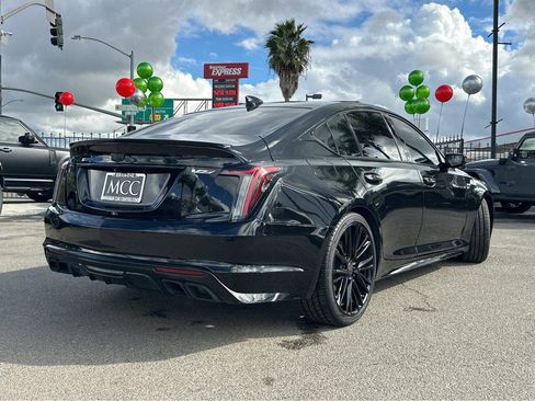 Used 2021 Cadillac CT5 V image 13