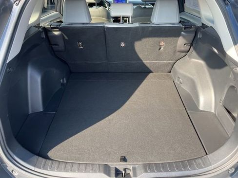 Used 2023 Toyota RAV4 XLE Premium image 8