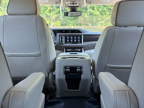Used 2021 GMC Yukon Denali AWD/4WD image 28