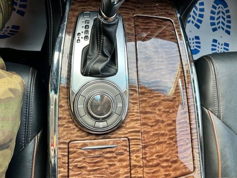 Used 2017 Nissan Armada Platinum w/ Captain Seat Package image 32